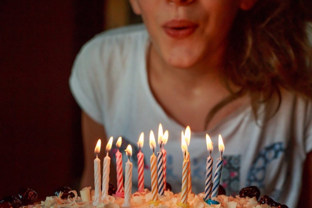 Comment organiser efficacement la fête d’anniversaire de son enfant ?